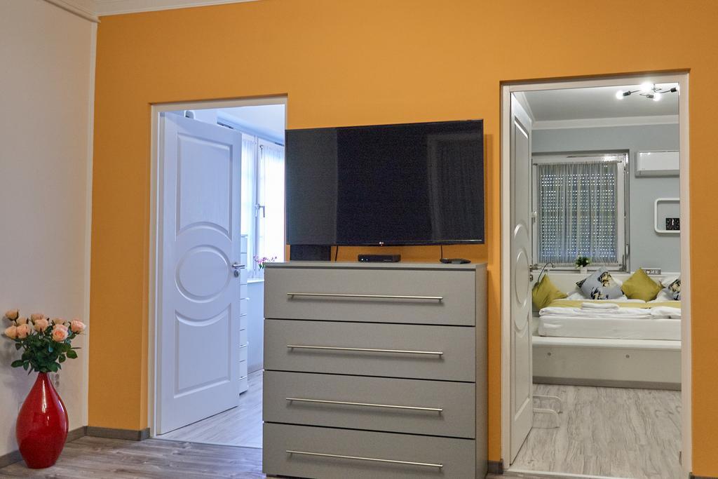 Centrum Luxus Apartman Mako Bagian luar foto